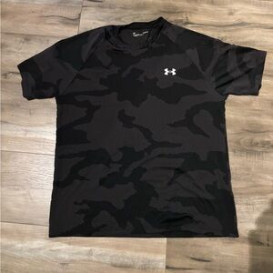 Under Armour Men's Dark Camo Tee